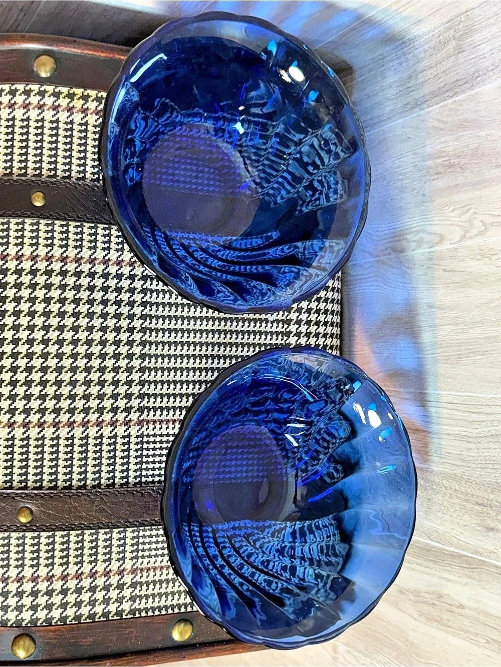 Set of 2 Cobalt Blue Glass Swirl Bowls Scalloped Rim